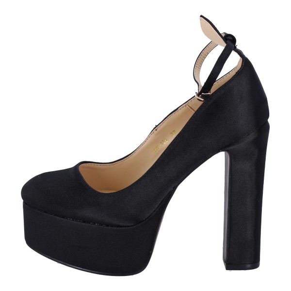 Women's High Heel Satin With Fiapa In Black Color