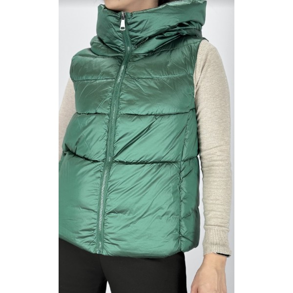 B. STYLE Women's Puffer Hooded Vest