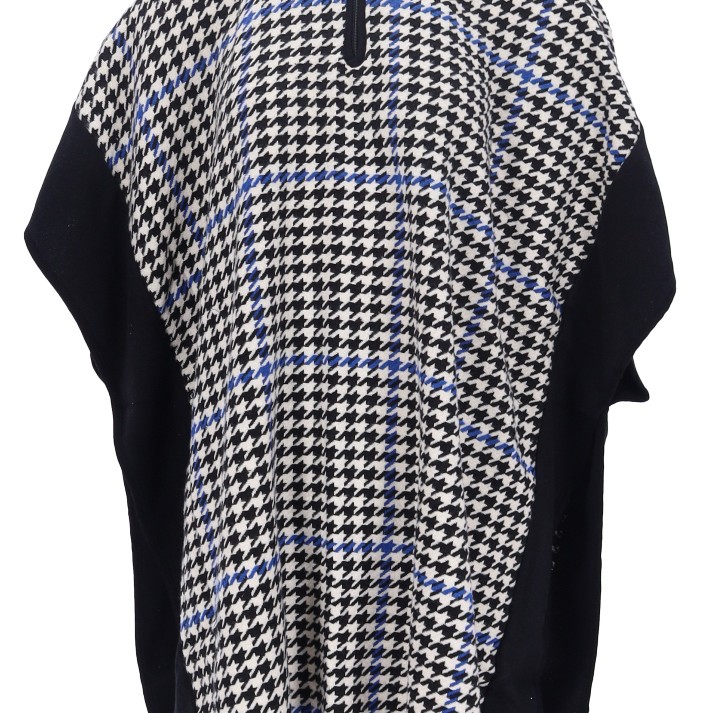 WOMEN'S PONCHO WITH ZIPPER AND PATTERN