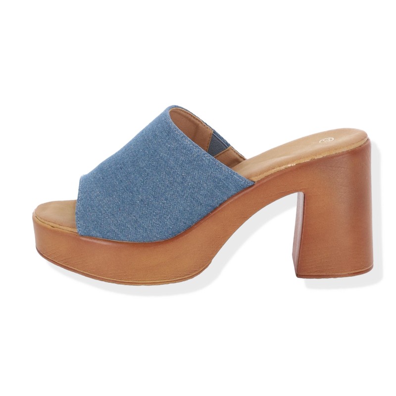 ALTA MODA Γυναικεία Clogs με Χοντρό Τακούνι Δερματίνη ALTA MODA Γυναικεία Clogs με Χοντρό Τακούνι Δερματίνη