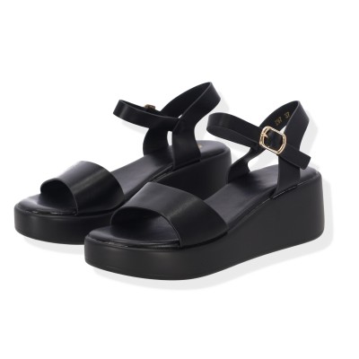 Γυναικεία Σανδάλια με Λουράκι Flatforms Γυναικεία Σανδάλια με Λουράκι Flatforms