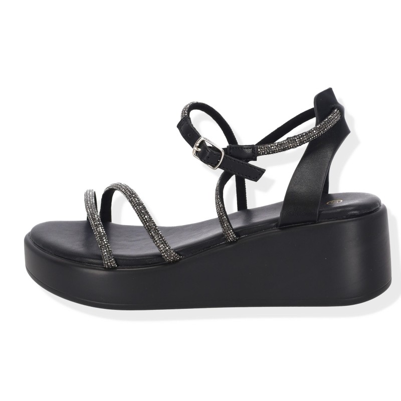 Γυναικεία Σανδάλια με Λουράκι Flatforms Γυναικεία Σανδάλια με Λουράκι Flatforms