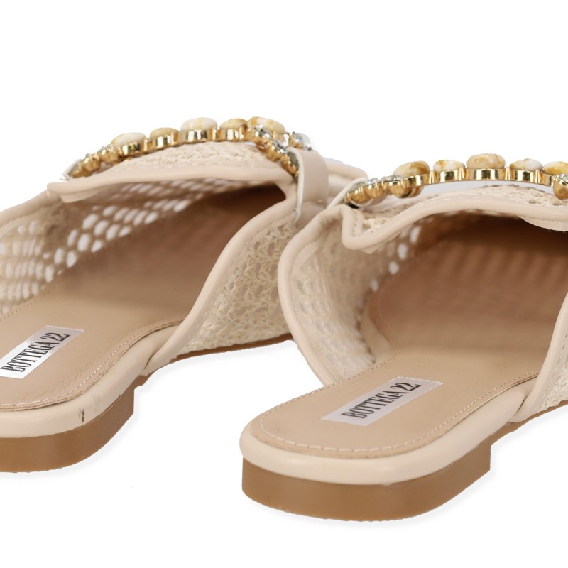 BOTTEGA Γυναικεία Mules Flat με Ψάθα & Διακοσμητική Τόκα