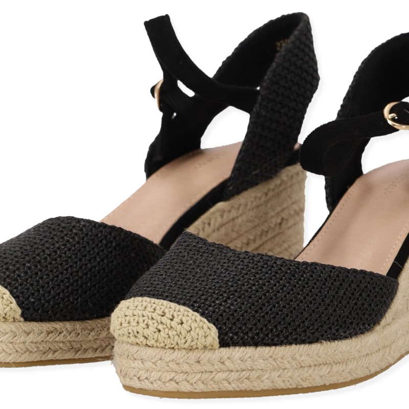 Ideal Shoes Γυναικεία Ψάθινη Πλατφόρμα Μεσαίου Τακουνιού
