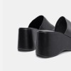 IDEAL SHOES Γυναικεία Πλατφόρμα-Παντόφλα σε Δερματίνη