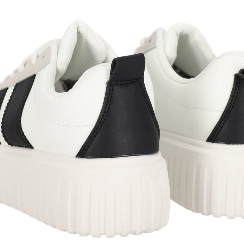Plato Γυναικεία Δίπατα Sneakers Plato Γυναικεία Δίπατα Sneakers