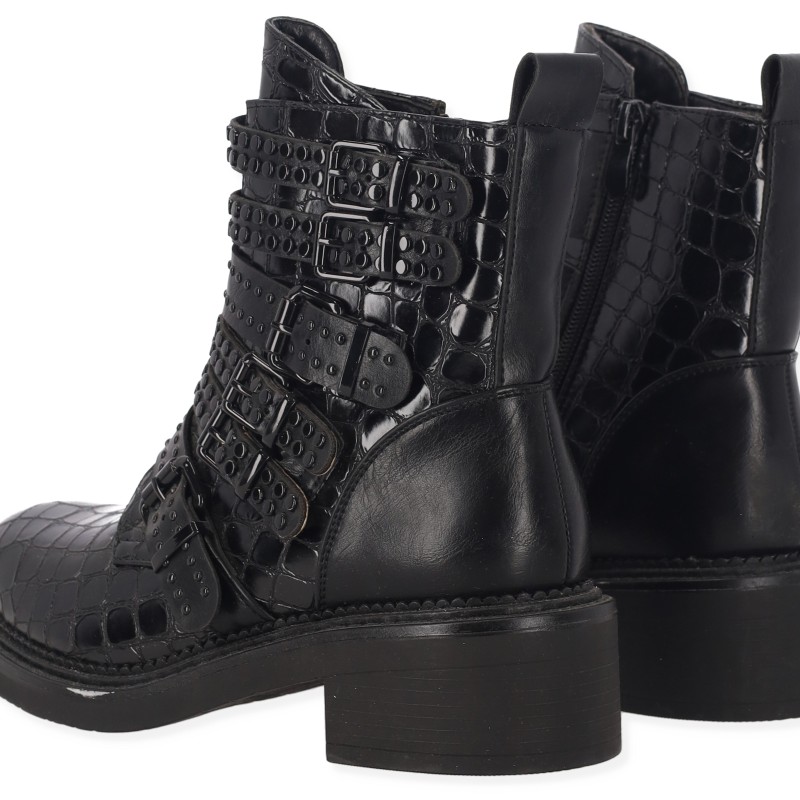 IDEAL SHOES Δερμάτινα Αρβυλάκια με Croco Σχέδιο